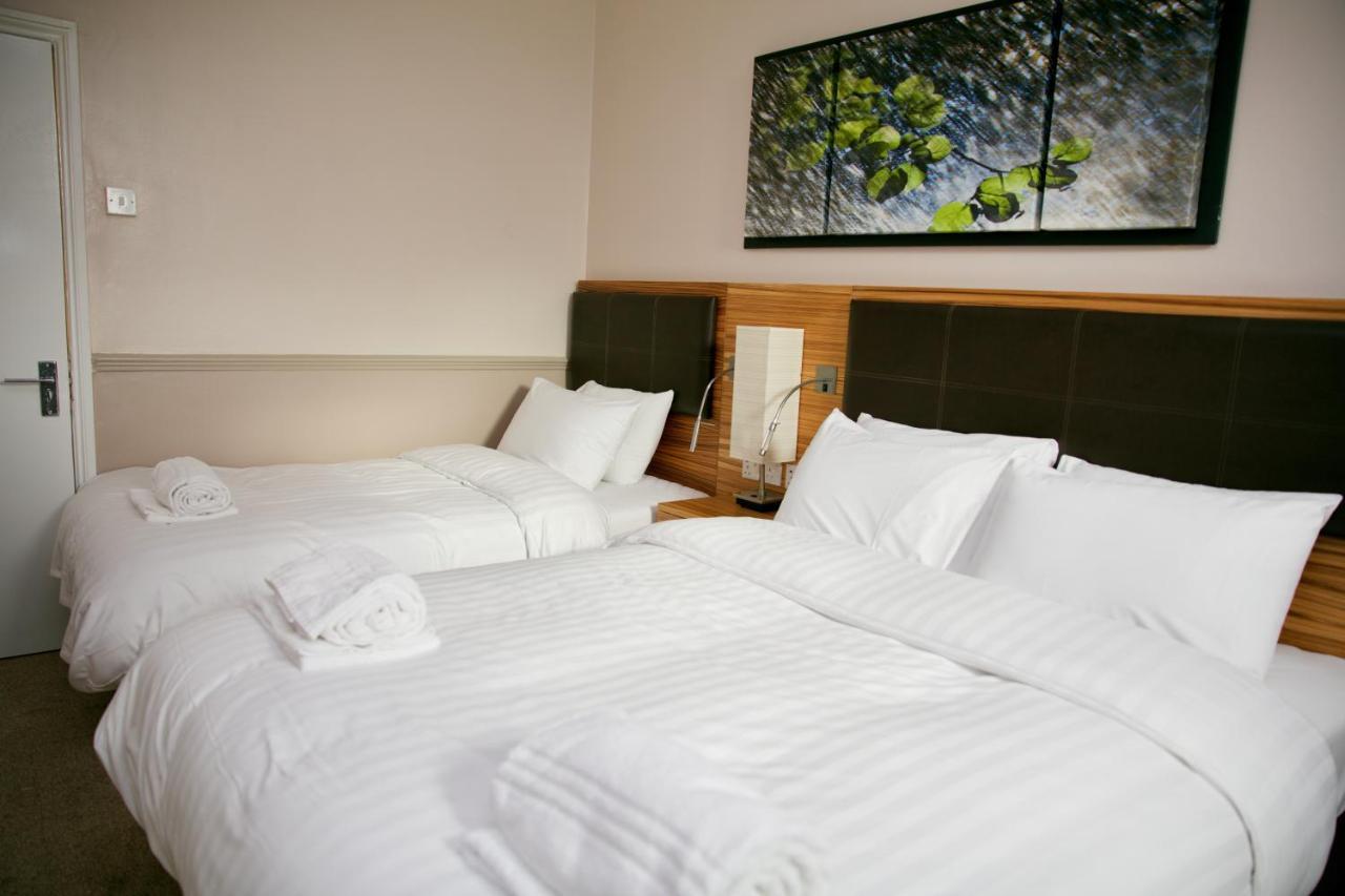 Uno Hotel Heathrow Windsor Slough Exterior foto
