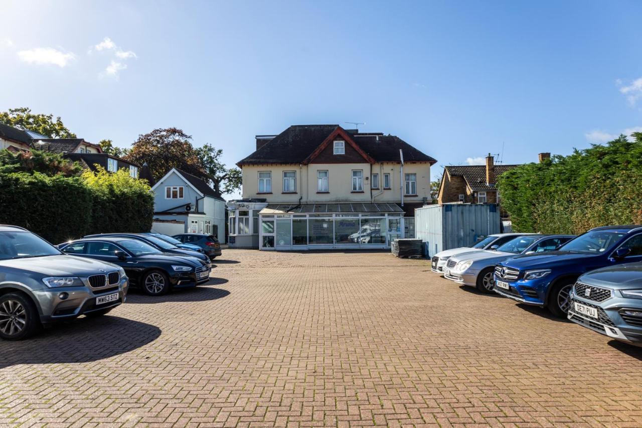 Uno Hotel Heathrow Windsor Slough Exterior foto