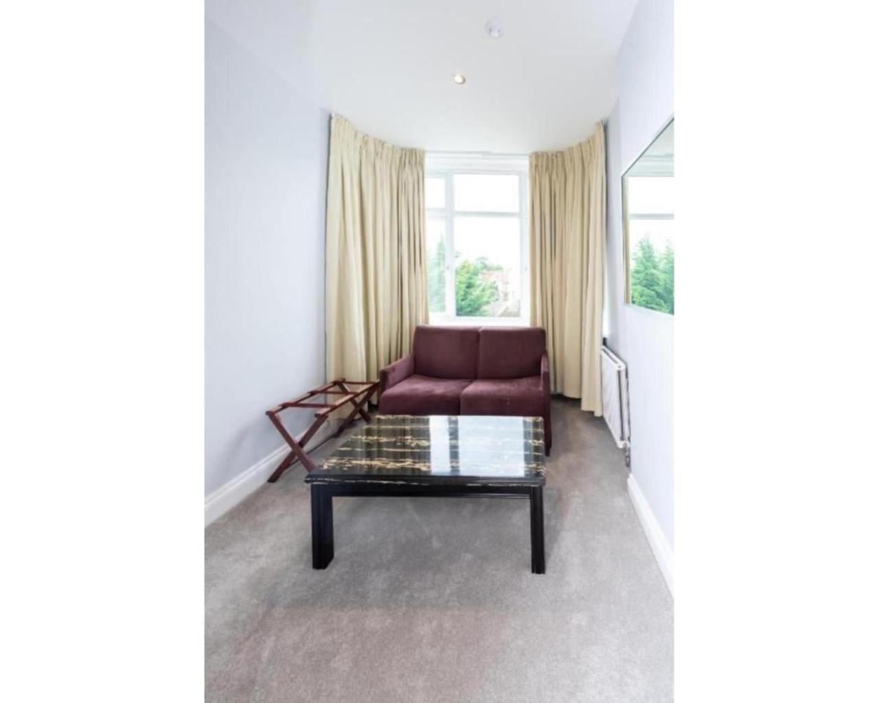 Uno Hotel Heathrow Windsor Slough Quarto foto