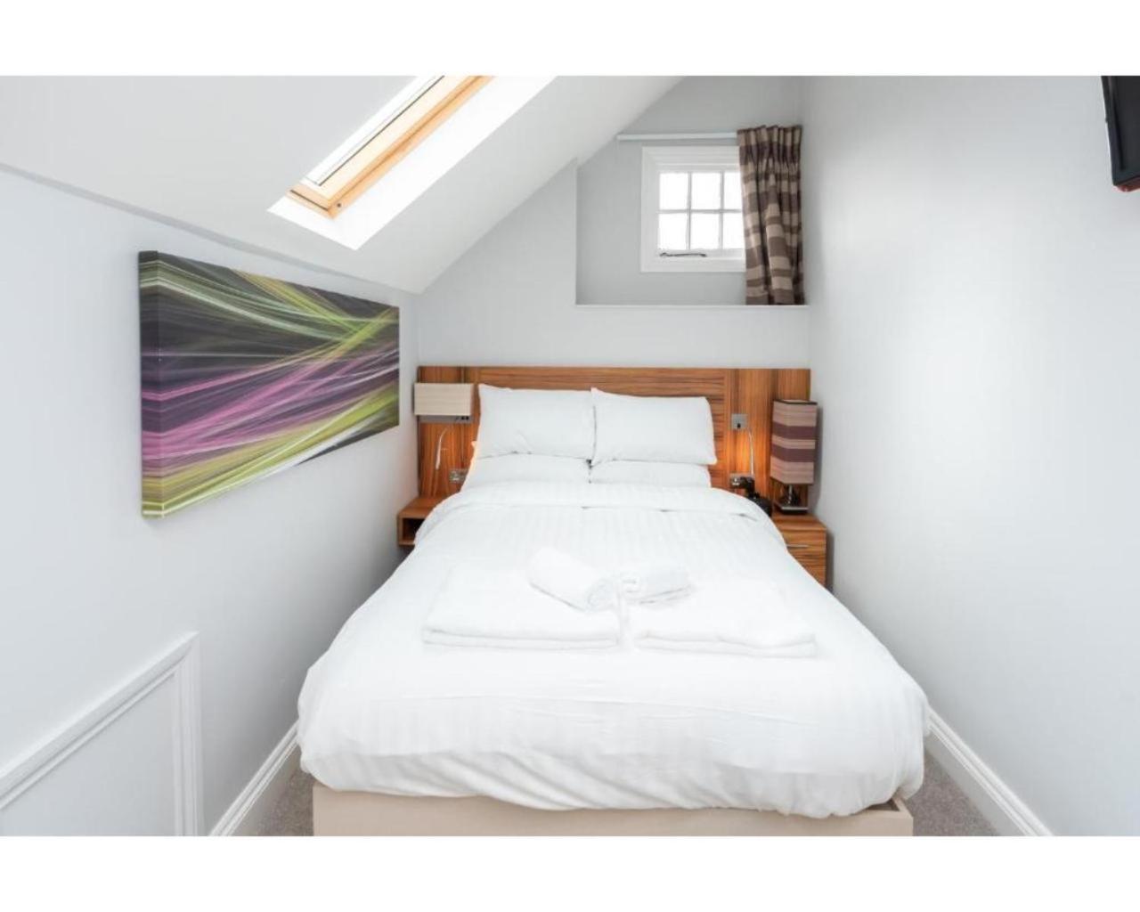 Uno Hotel Heathrow Windsor Slough Quarto foto