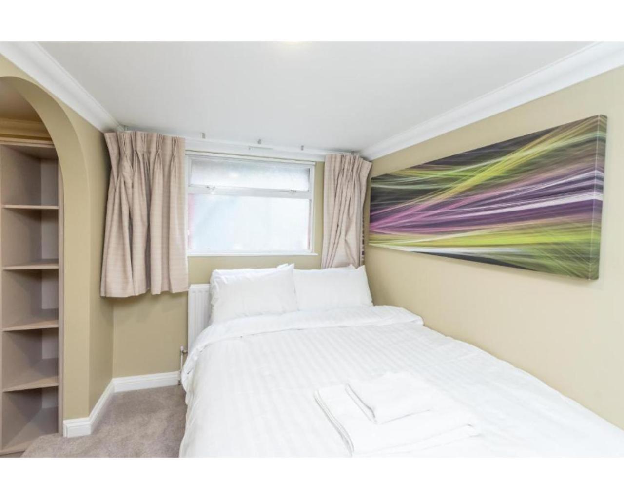 Uno Hotel Heathrow Windsor Slough Exterior foto